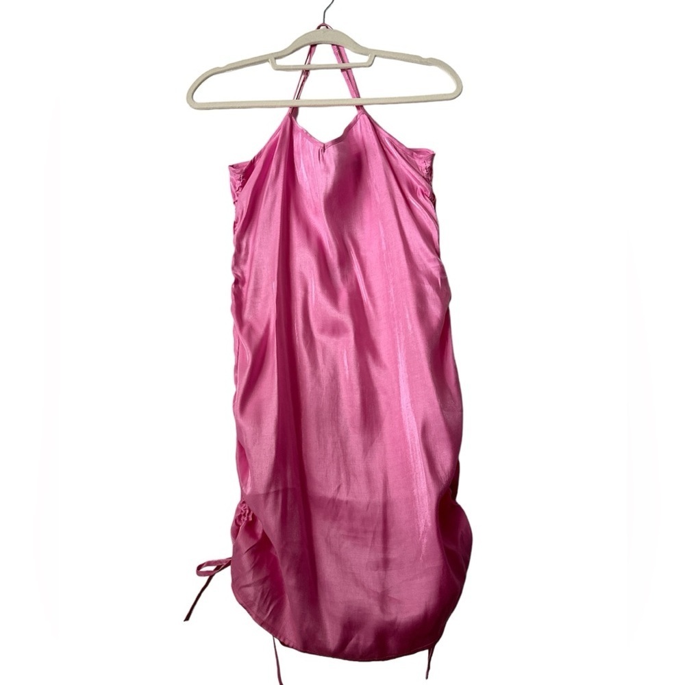 NOISY MAY Pink Satin Summer Mini Dress
Medium Brand New